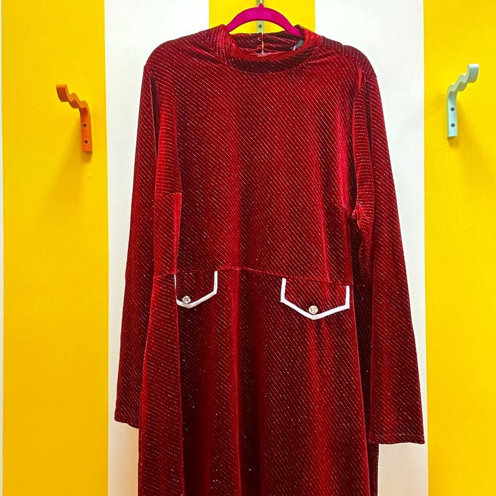 Smak Parlour Burgundy Sparkle high-Neck Mod Fit&Flare w/ Ornate Pocket Front 4XL